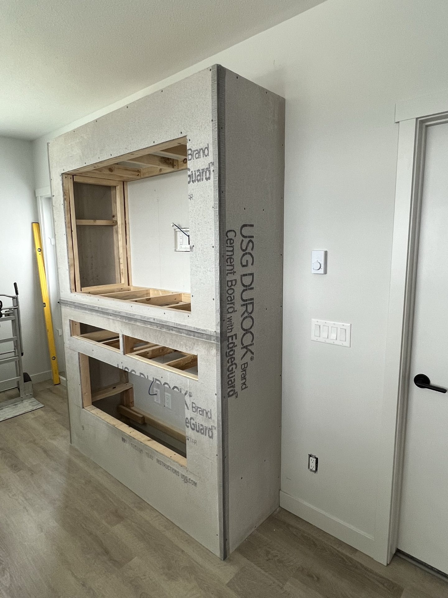 Fireplace feature wall backer board with TV niche
